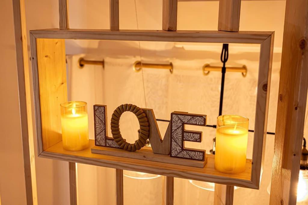 Love Room Spa Privatif Villefranche-sur-Saone Exterior photo